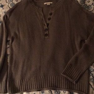 American eagle pull-over sweater